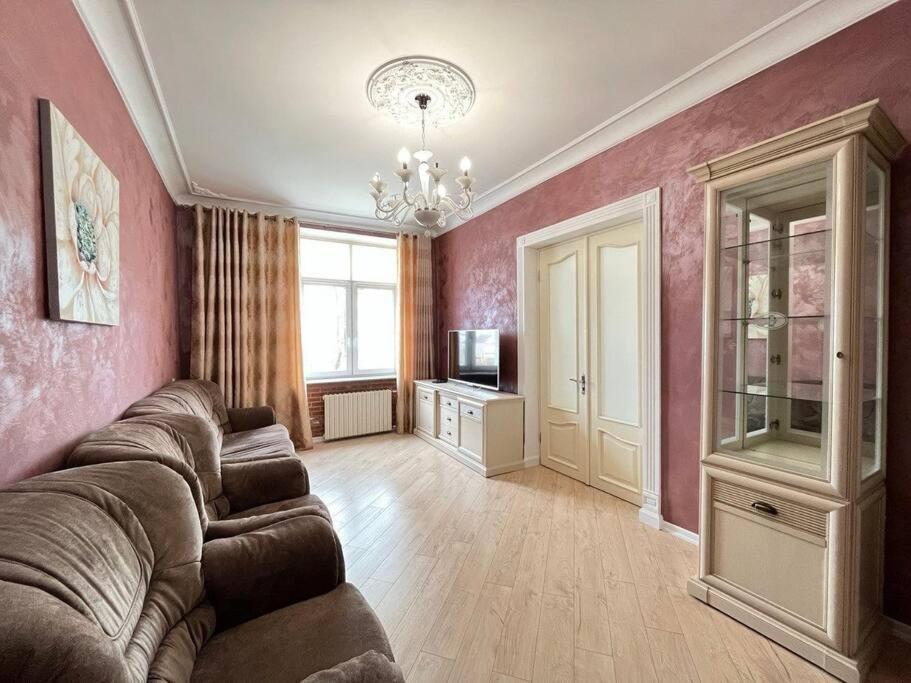 Luxury Apartment In The Center Chişinǎu Buitenkant foto